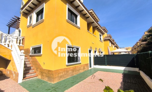 Bestaande bouw - Half vrijstaande villa - Ciudad Quesada