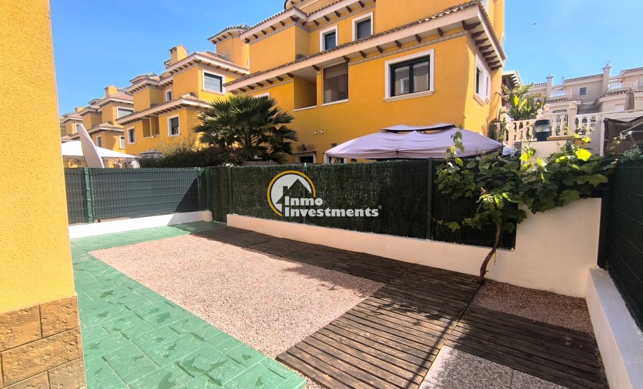 Bestaande bouw - Half vrijstaande villa - Ciudad Quesada