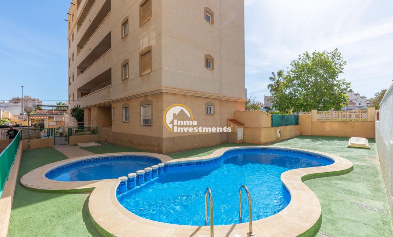 Resale - Apartment - Torrevieja - Nueva Torrevieja