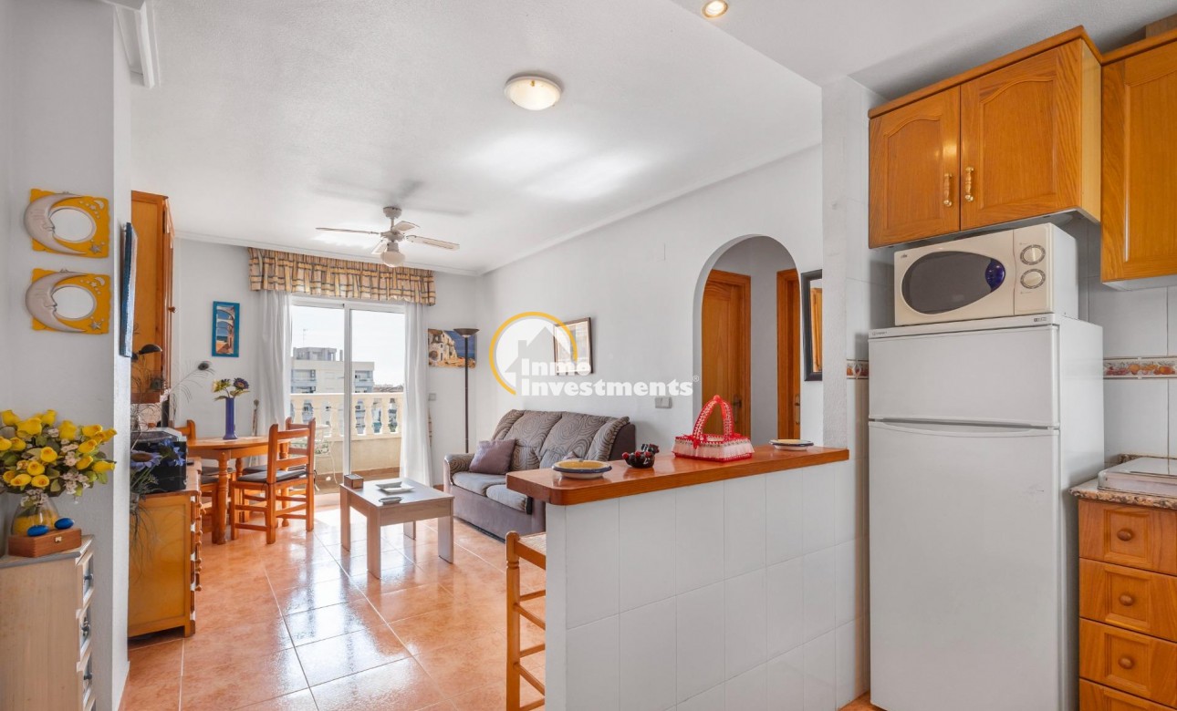 Resale - Apartment - Torrevieja - Nueva Torrevieja