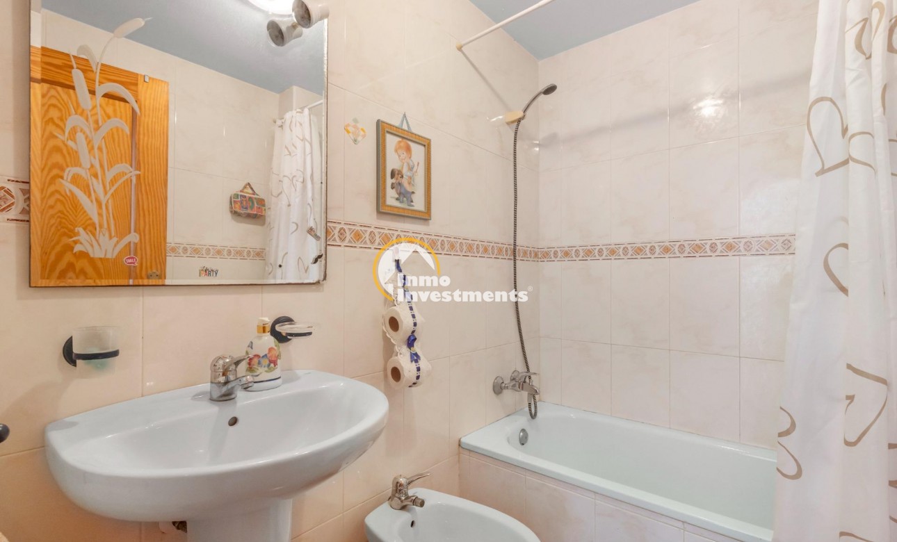Resale - Apartment - Torrevieja - Nueva Torrevieja