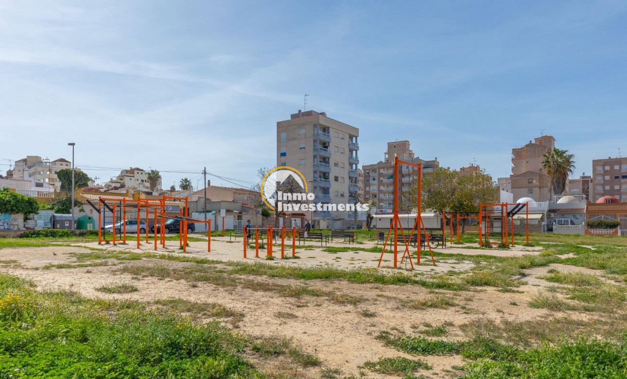 Resale - Apartment - Torrevieja - Nueva Torrevieja