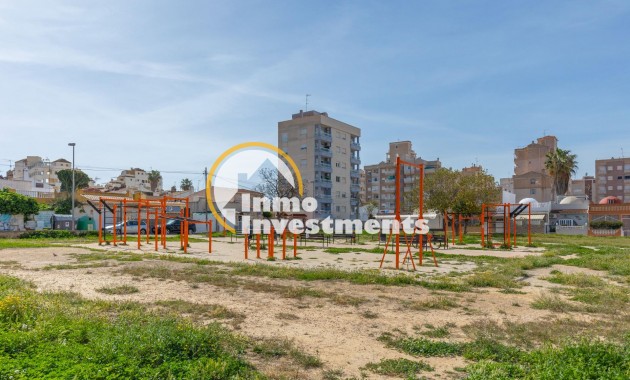 Resale - Apartment - Torrevieja - Nueva Torrevieja