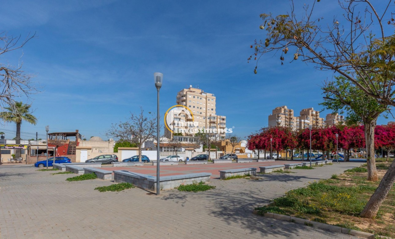 Resale - Apartment - Torrevieja - Nueva Torrevieja
