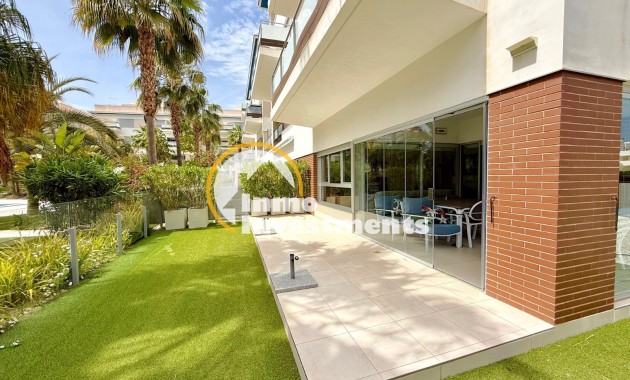Resale - Apartment - Villamartin