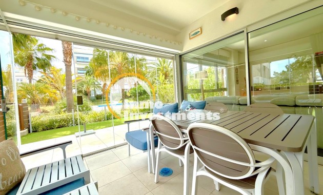 Resale - Apartment - Villamartin