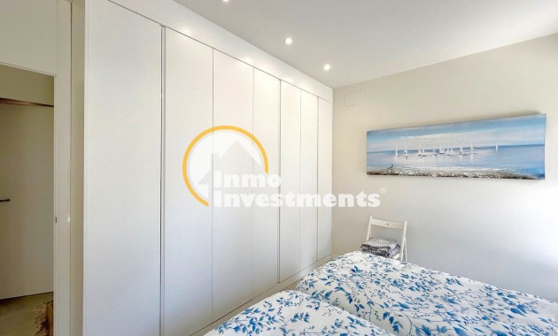 Resale - Apartment - Villamartin