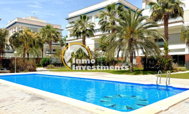 Resale - Apartment - Villamartin