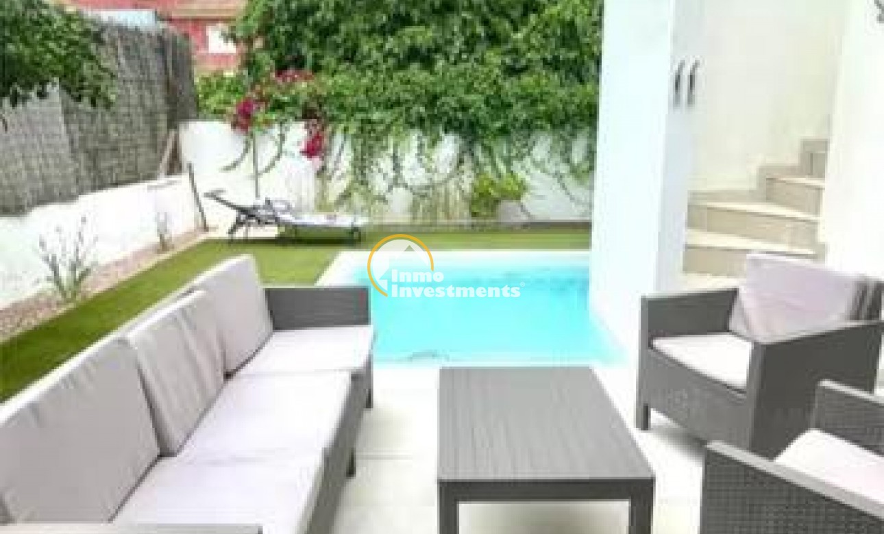 Bestaande bouw - Villa - Lomas de Cabo Roig