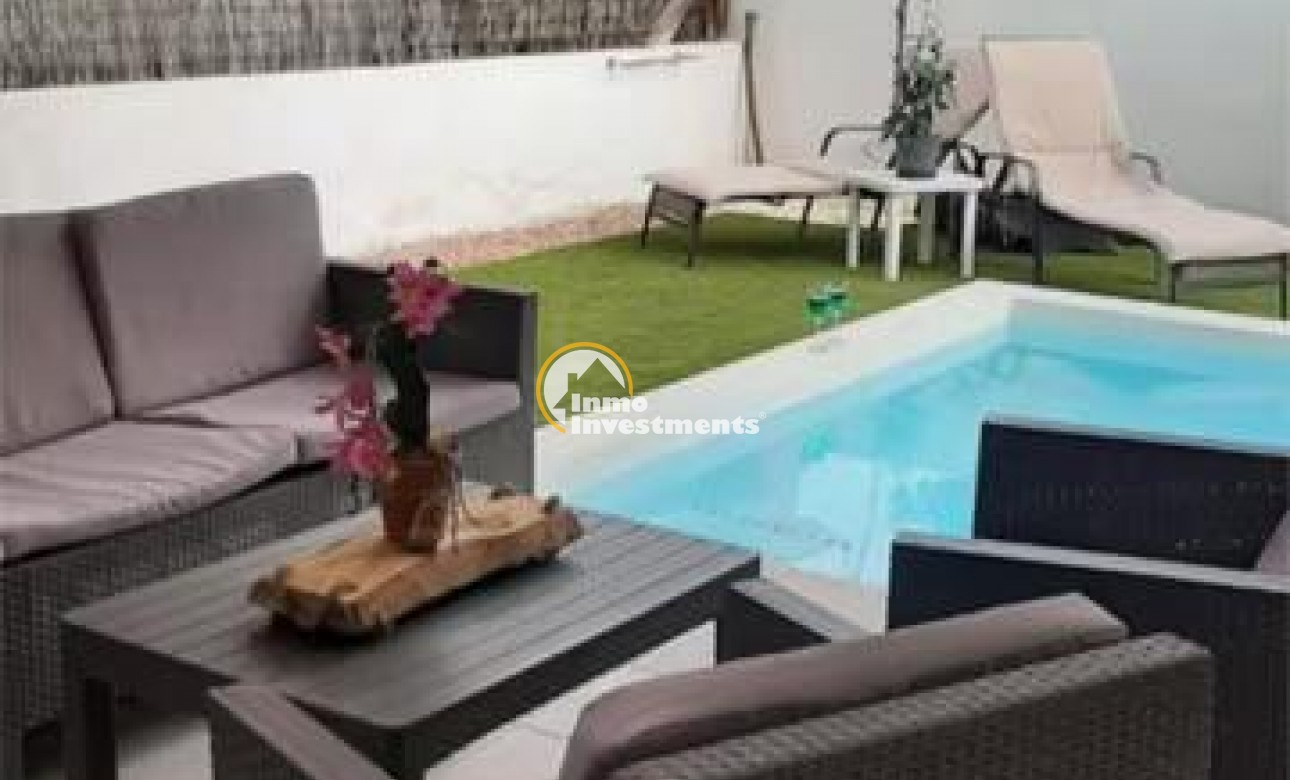 Bestaande bouw - Villa - Lomas de Cabo Roig