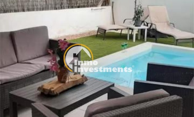 Bestaande bouw - Villa - Lomas de Cabo Roig