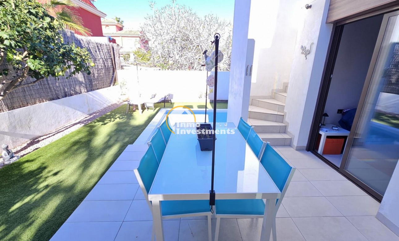 Bestaande bouw - Villa - Lomas de Cabo Roig