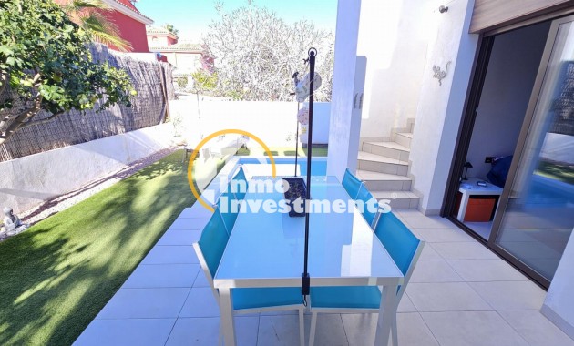 Bestaande bouw - Villa - Lomas de Cabo Roig