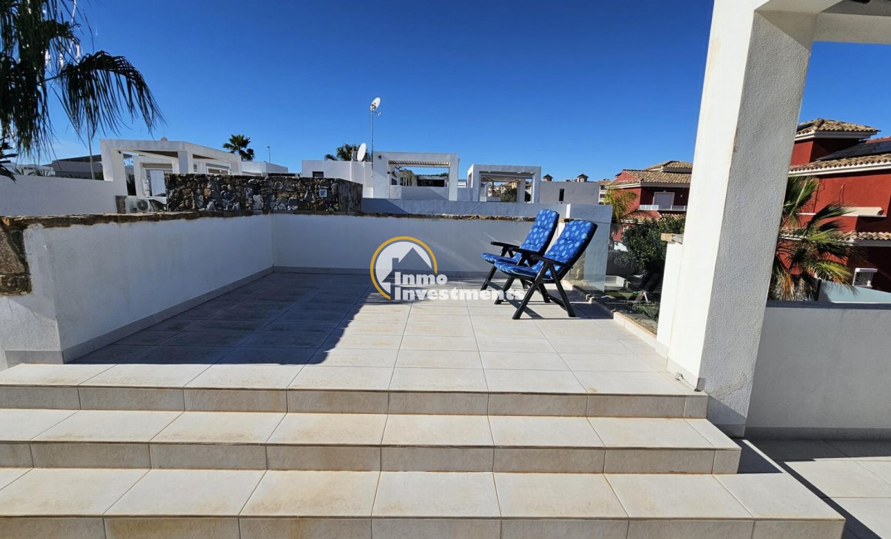 Bestaande bouw - Villa - Lomas de Cabo Roig