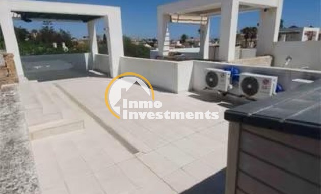 Bestaande bouw - Villa - Lomas de Cabo Roig