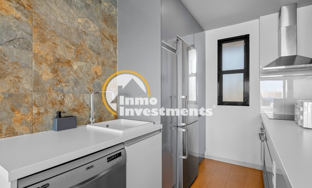 Resale - Apartment - La Zenia