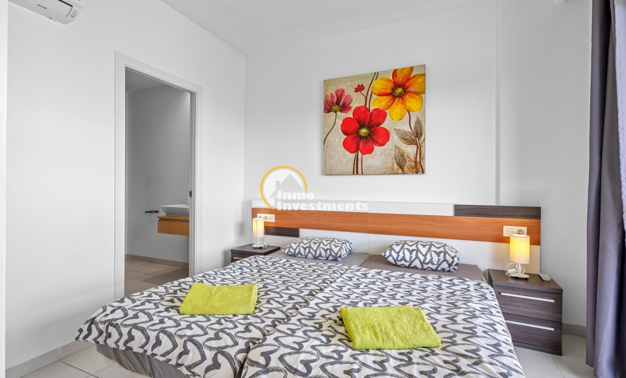 Resale - Apartment - La Zenia