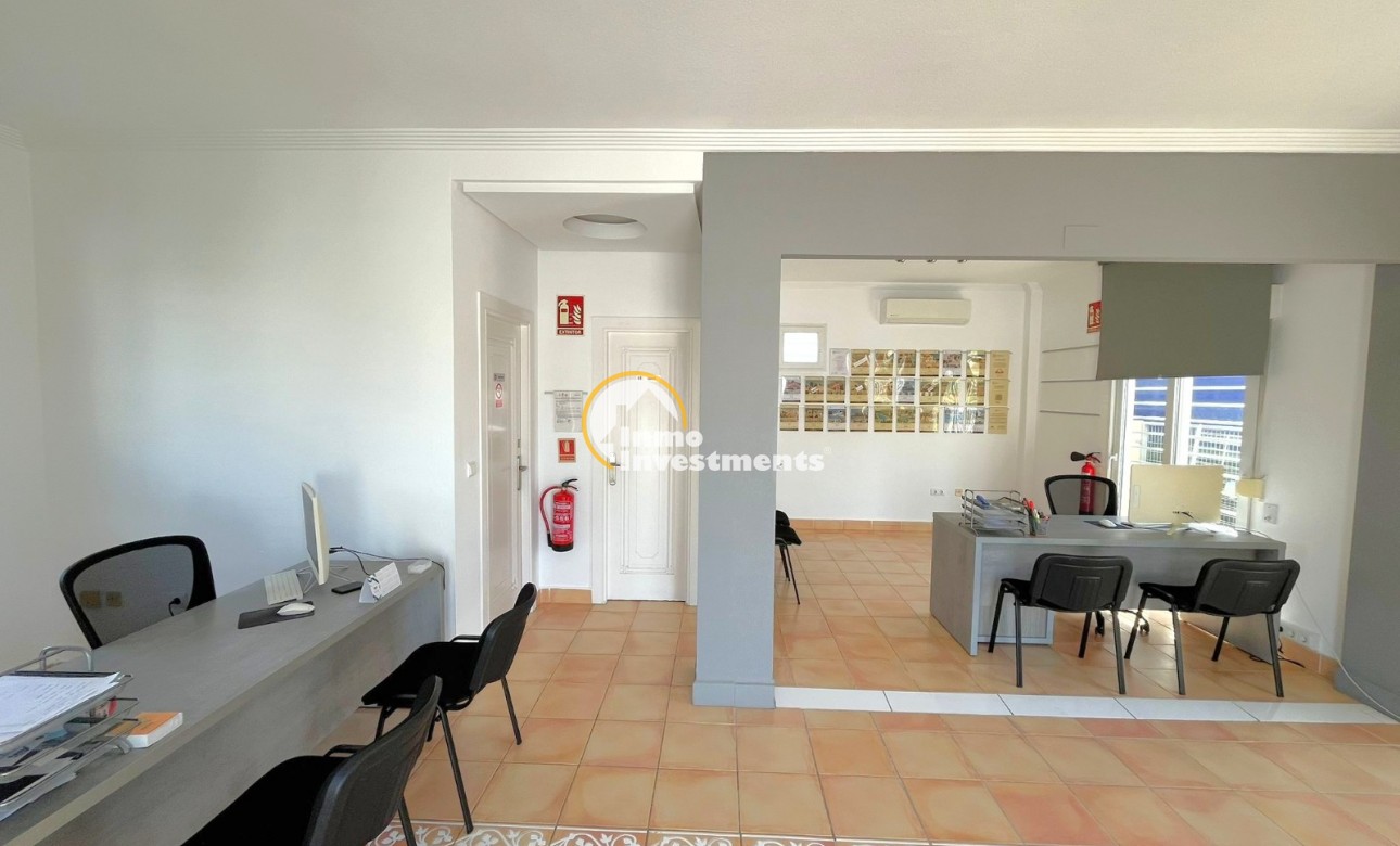 Gebrauchtimmobilien - Kommerzial - Orihuela Costa - Playa Flamenca