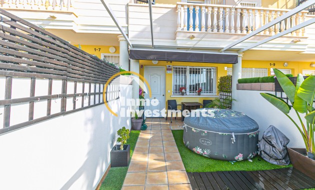 Resale - Town house - Lomas de Cabo Roig
