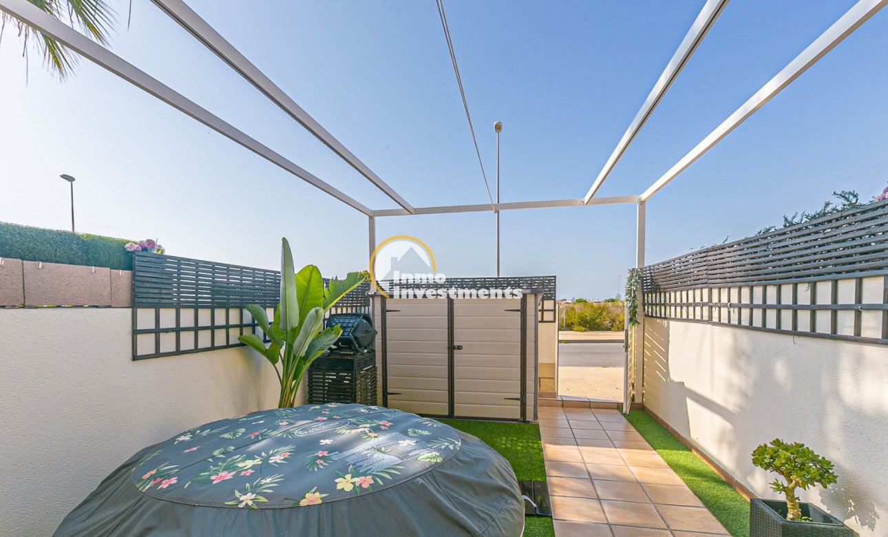 Resale - Town house - Lomas de Cabo Roig