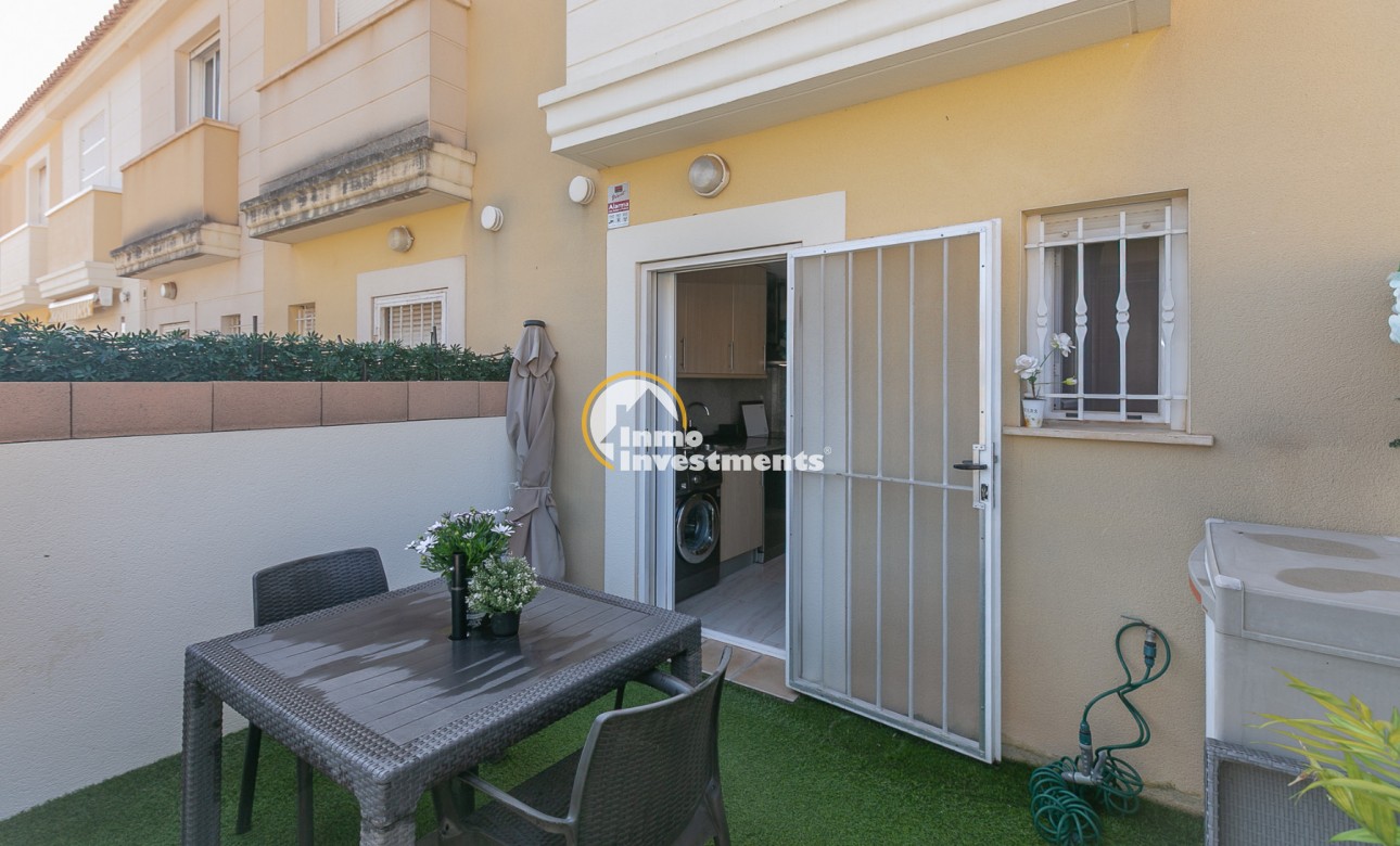 Resale - Town house - Lomas de Cabo Roig