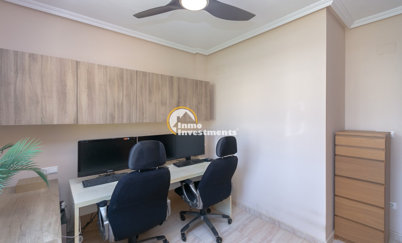 Resale - Town house - Lomas de Cabo Roig