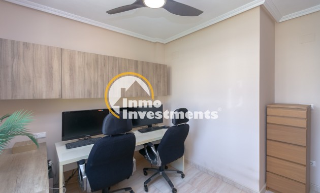 Resale - Town house - Lomas de Cabo Roig