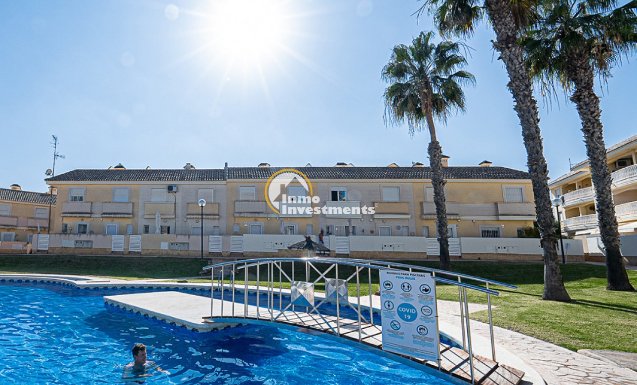 Resale - Town house - Lomas de Cabo Roig