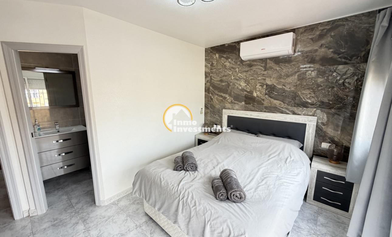 Revente privée - Villa - Villamartin