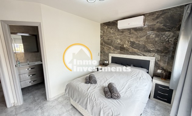 Revente privée - Villa - Villamartin