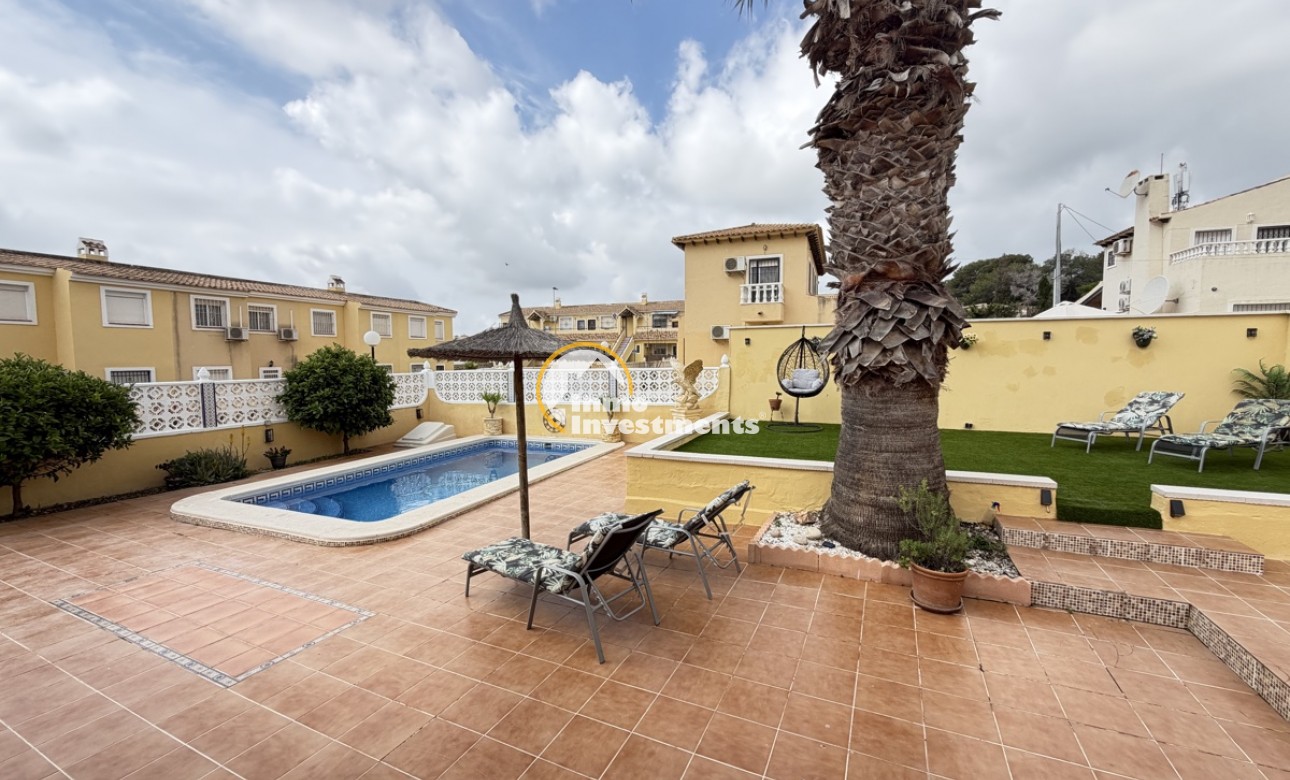 Revente privée - Villa - Villamartin