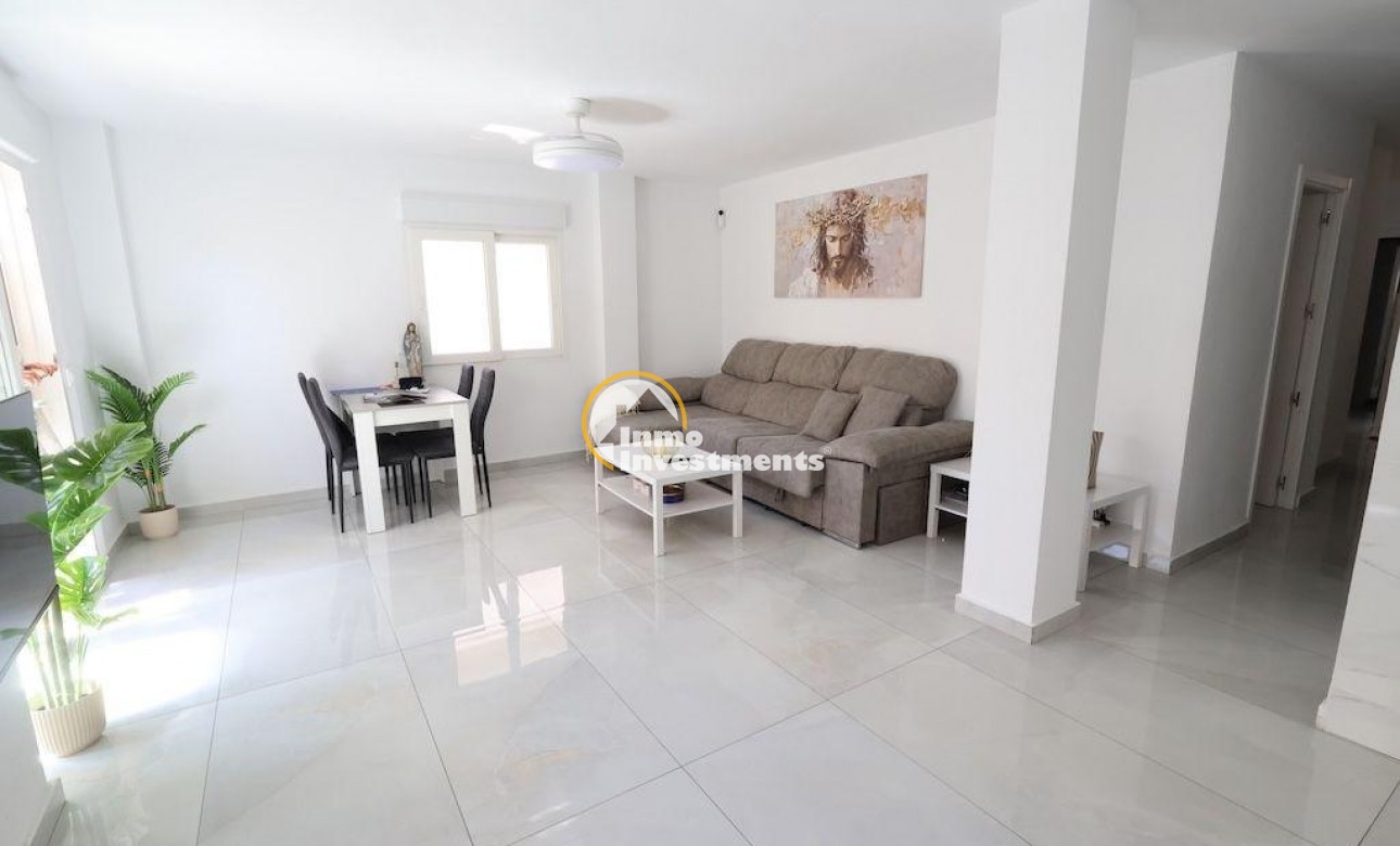 Bestaande bouw - Appartement - Torrevieja - Acequion