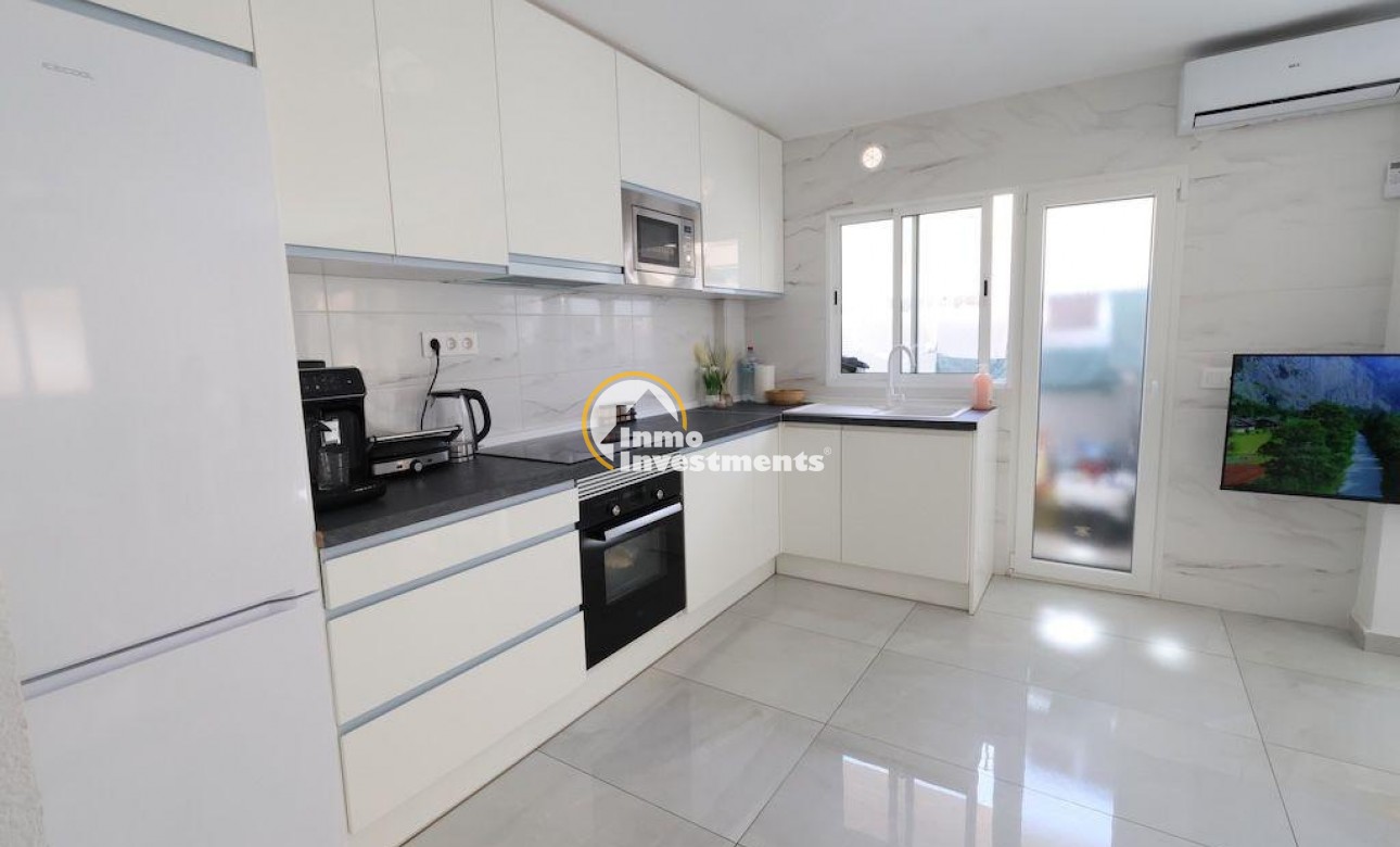 Bestaande bouw - Appartement - Torrevieja - Acequion