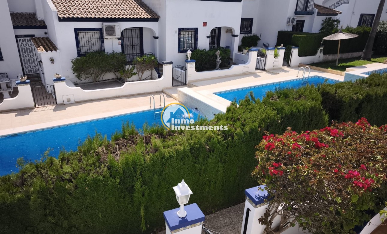 Bestaande bouw - Bungalow - Orihuela Costa - 