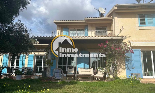 Resale - Finca - Los Montesinos