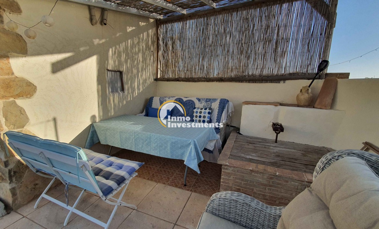 Resale - Finca - Los Montesinos
