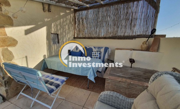 Resale - Finca - Los Montesinos