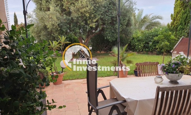Resale - Finca - Los Montesinos