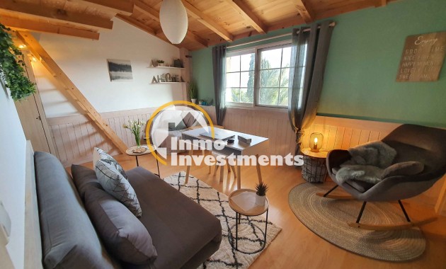 Resale - Finca - Los Montesinos