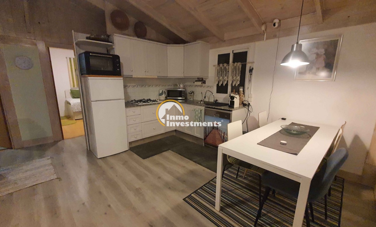 Resale - Finca - Los Montesinos