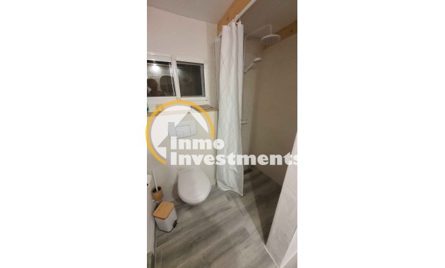 Resale - Finca - Los Montesinos