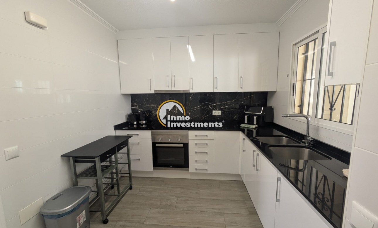 Resale - Town house - Playa Flamenca