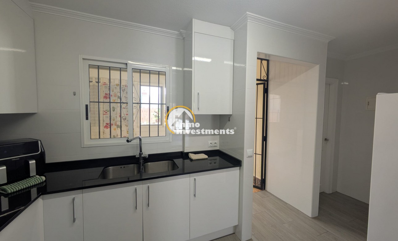 Resale - Town house - Playa Flamenca