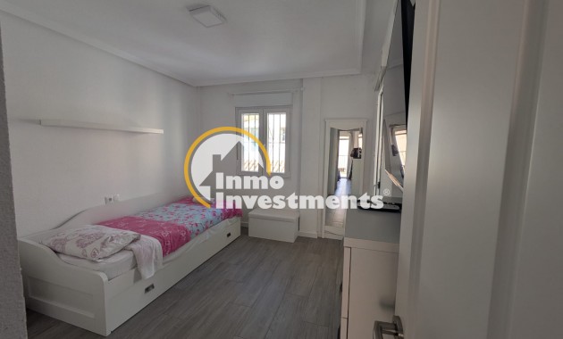 Resale - Town house - Playa Flamenca
