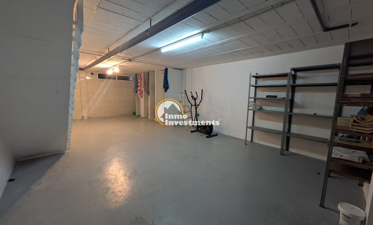 Resale - Town house - Playa Flamenca