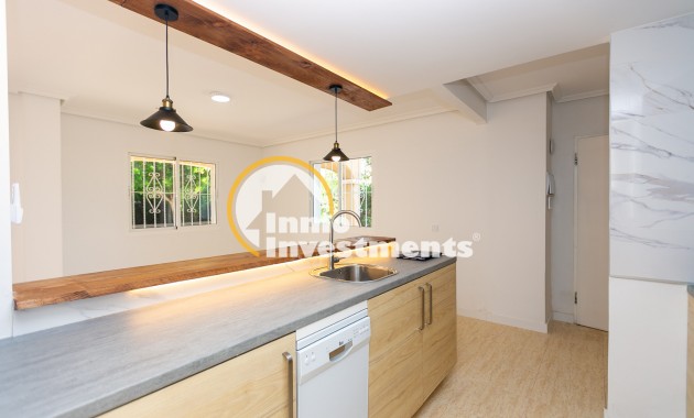 Resale - Quad House - Mil Palmeras - Riomar