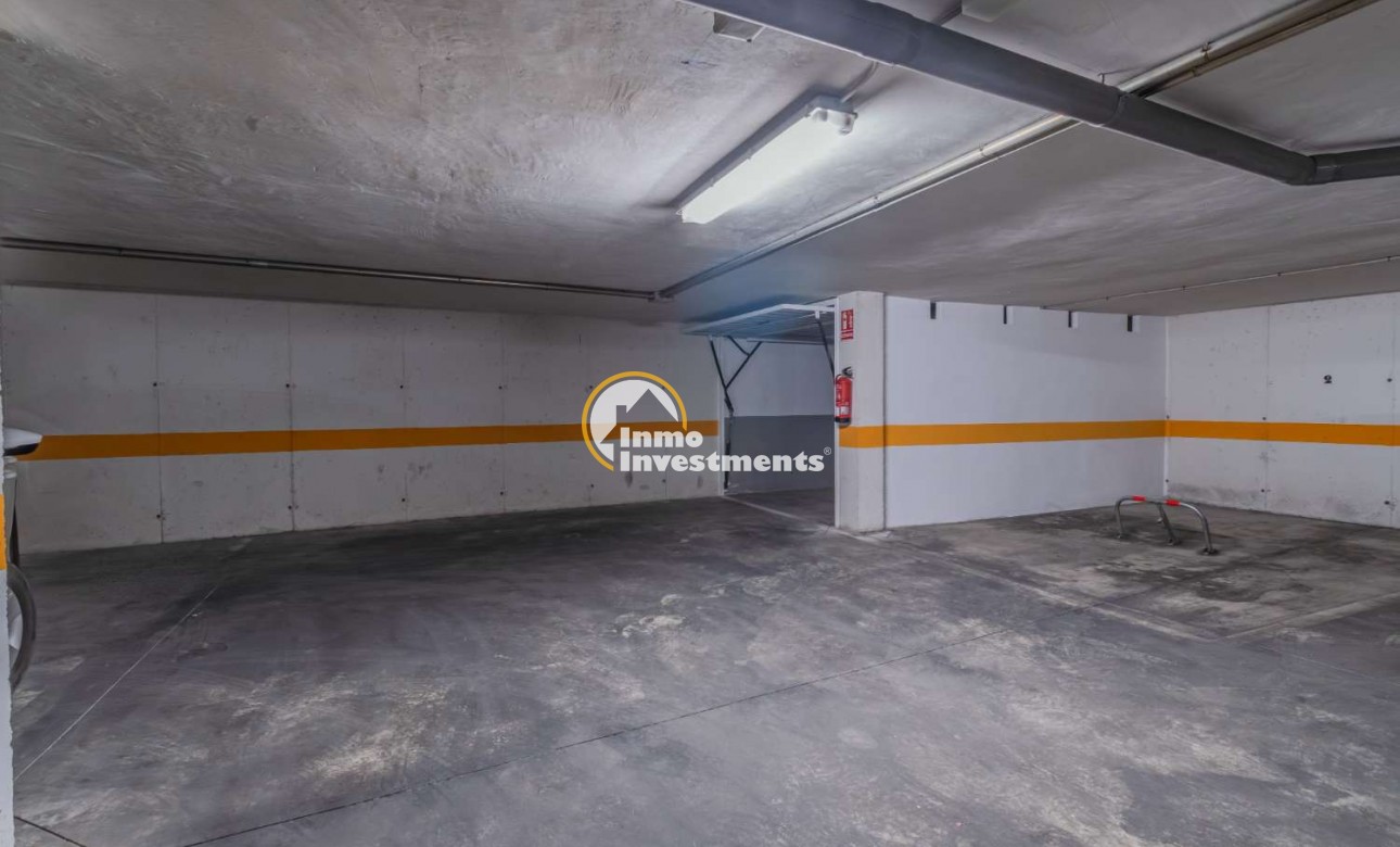 Bestaande bouw - Garage - Torrevieja - PARQUE DE LAS NACIONES