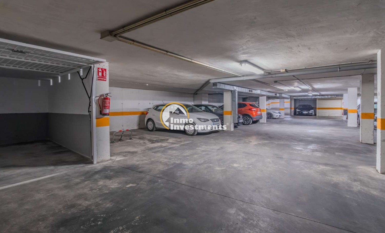 Bestaande bouw - Garage - Torrevieja - PARQUE DE LAS NACIONES