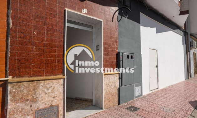 Bestaande bouw - Commercieel - Torrevieja - Centro