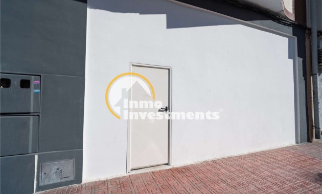 Bestaande bouw - Commercieel - Torrevieja - Centro